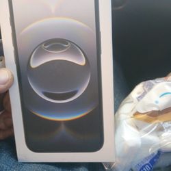 apple iphone new in box 