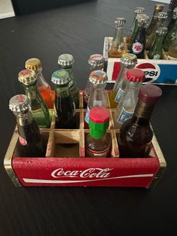 Coca-Cola Mini Bottle Crate with Miniature Soda Bottles