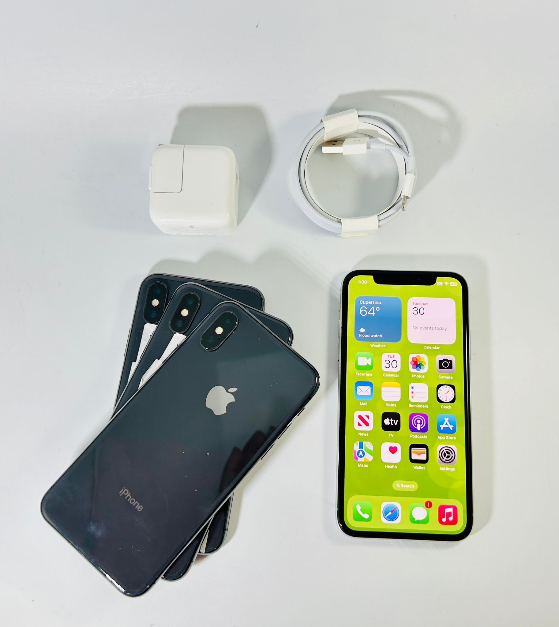 🍎 iPhone X 64GB UNLOCKED Fully Functional LIQUIDATION SALE