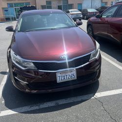 2017 KIA Optima