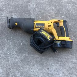 Freaky Reciprocating Saw 18 V With Battery And Charger 