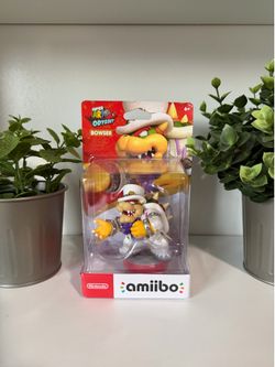 Super Mario Odyssey Bowser (Wedding Outfit) Amiibo Figure
