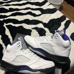 Jordan 5 Dark Concord 