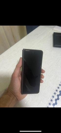 Samsung Galaxy Z Fold 5 512GB Dual SIM + S Pen + keyboard and mouse
