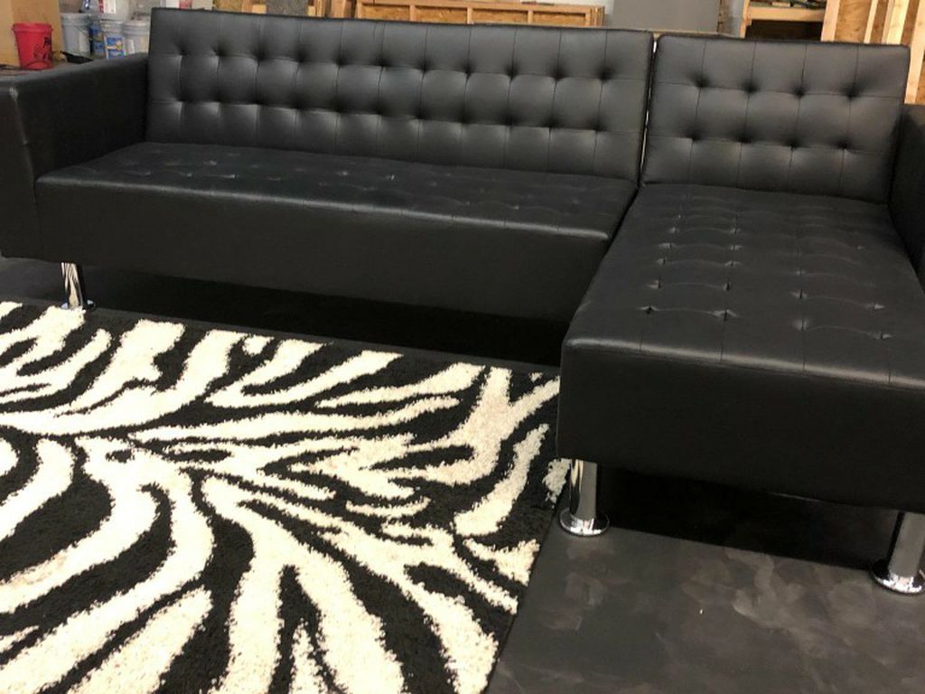 Black Leather Sectional/Sofa Bed