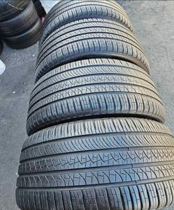 🚀 285 45 20 Pirelli Tires Con 80% de Vida Las 4