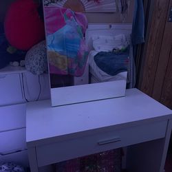 Small vanity
