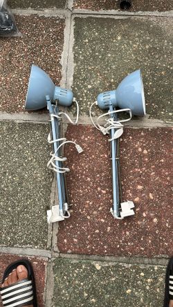 I Am Selling This Table Lamp used normal Wear like new 