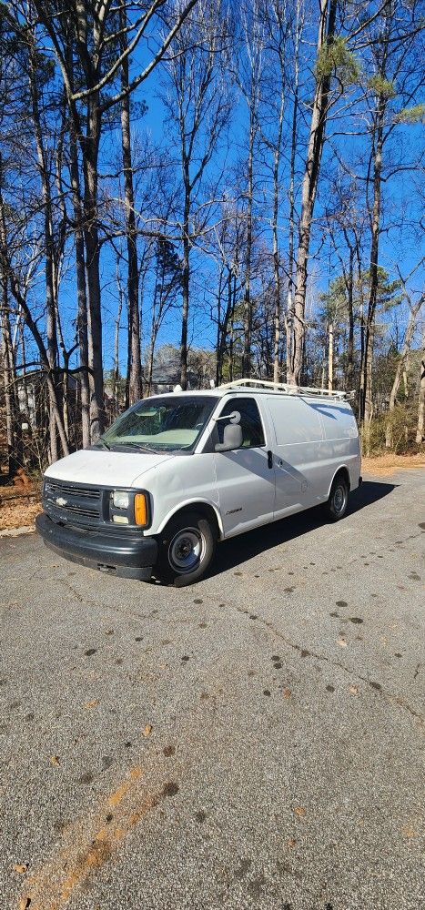 2001 Chevrolet Express
