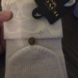 COACH ORIGINAL GlOVES NEW 