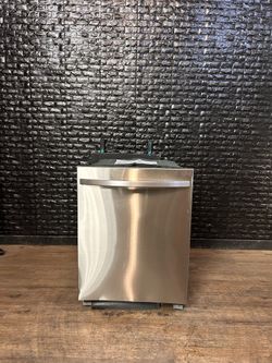 SAMSUNG DISHWASHER w/WARRANTY! R3685A