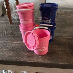Mini Lowe’s Buckets