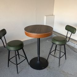 Bar Table With Bar Stools