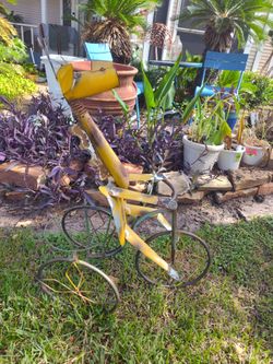 Unique rustic IRON yard art garden decor plant stand