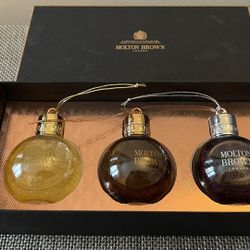 Molton Brown Festive Bauble Trio Gift Set   