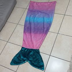Mermaid Blanket $5