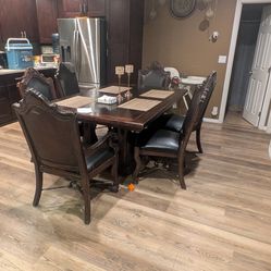 Free Dinning Table And Chairs