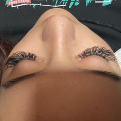 Lash extension