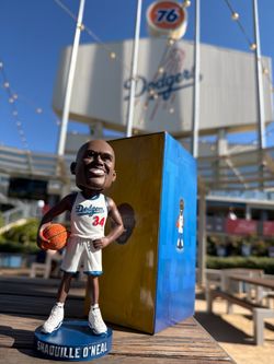 Dodgers Shaq Bobblehead