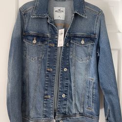 NEW.     Hollister Jean Jacket.   XS