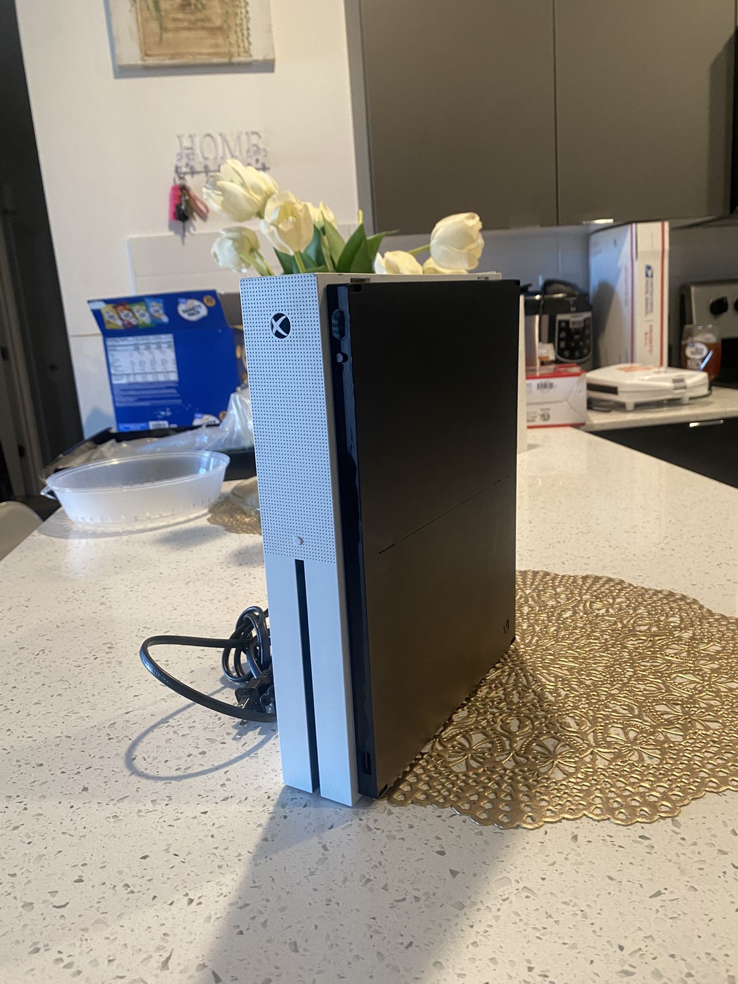 Xbox One S