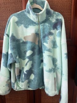 Nike men’s fleece half zip