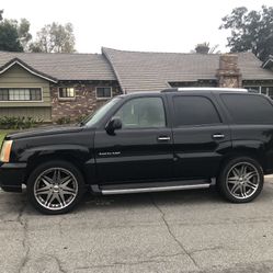 2002 Cadillac Escalade AWD
