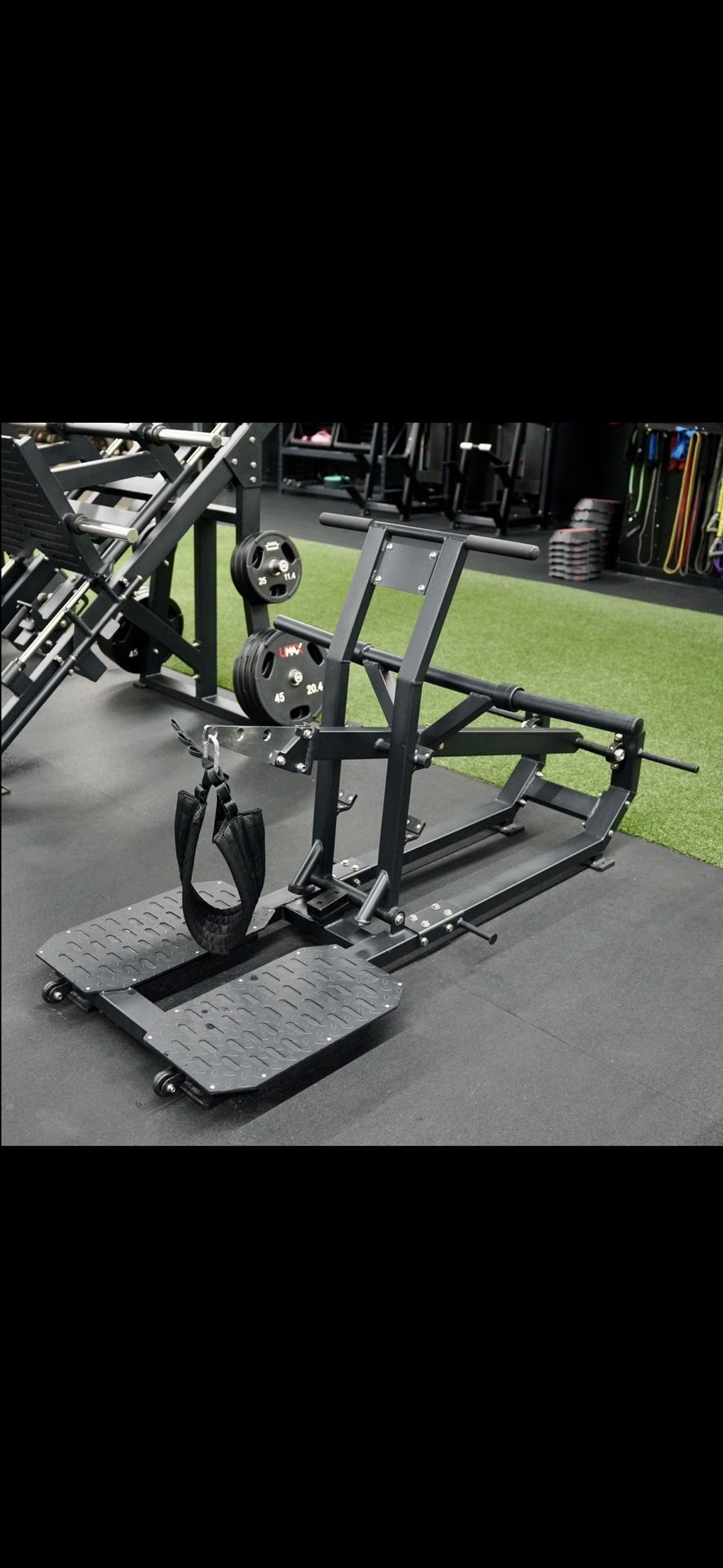 Belt Squat Machine