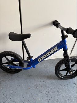 Strider Sport 12" Kids' Balance Bike - Blue