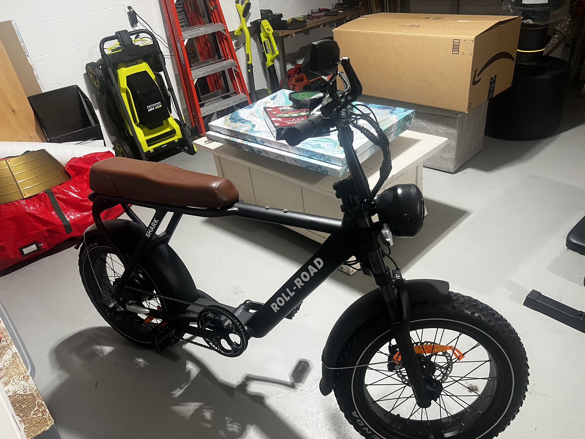 Roll Road E-Bike