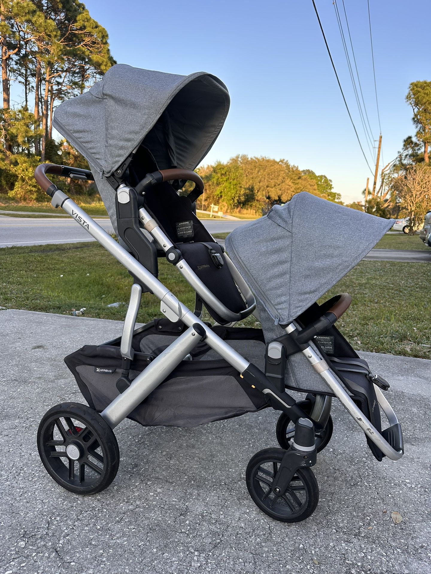 uppababy vista 2 double stroller in gregory with bassinet