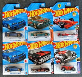 Hot Wheels Die-Cast Cars Lot of 6, $30