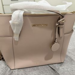 Michael Kors Tote Bag 