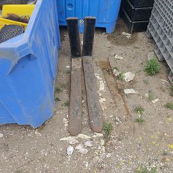 42", 48", 60", 72" and 96" Pair of Fork Blades up to 10,500 LB Capacity (48" Long)