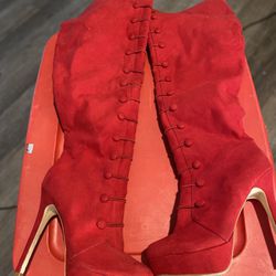 Red Boot Size 9