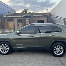 2019 Jeep Cherokee