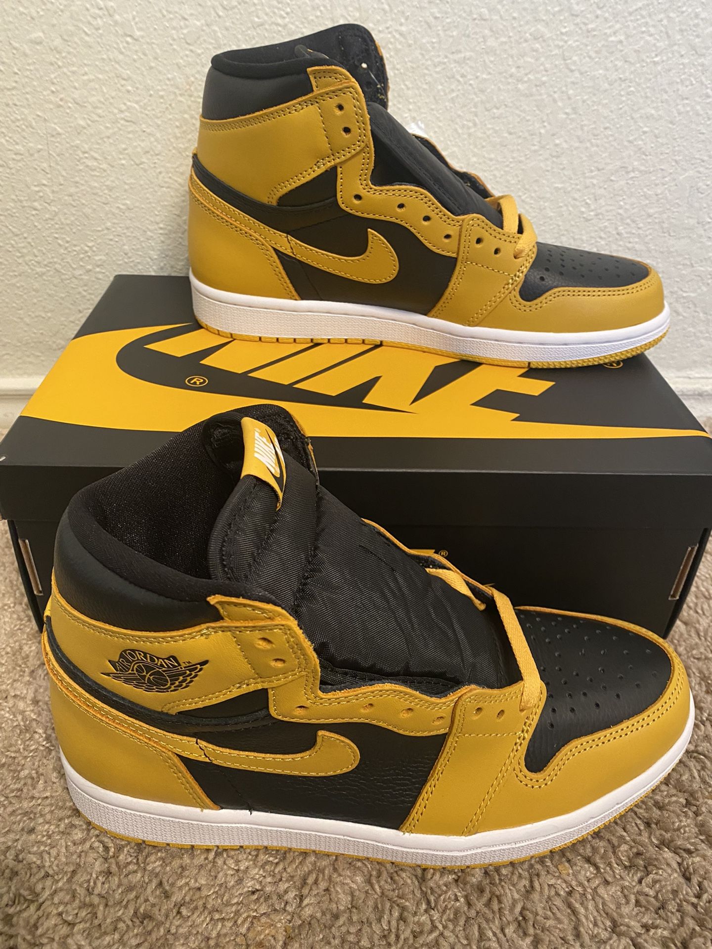 Air Jordan 1 Pollen Size 7.5 