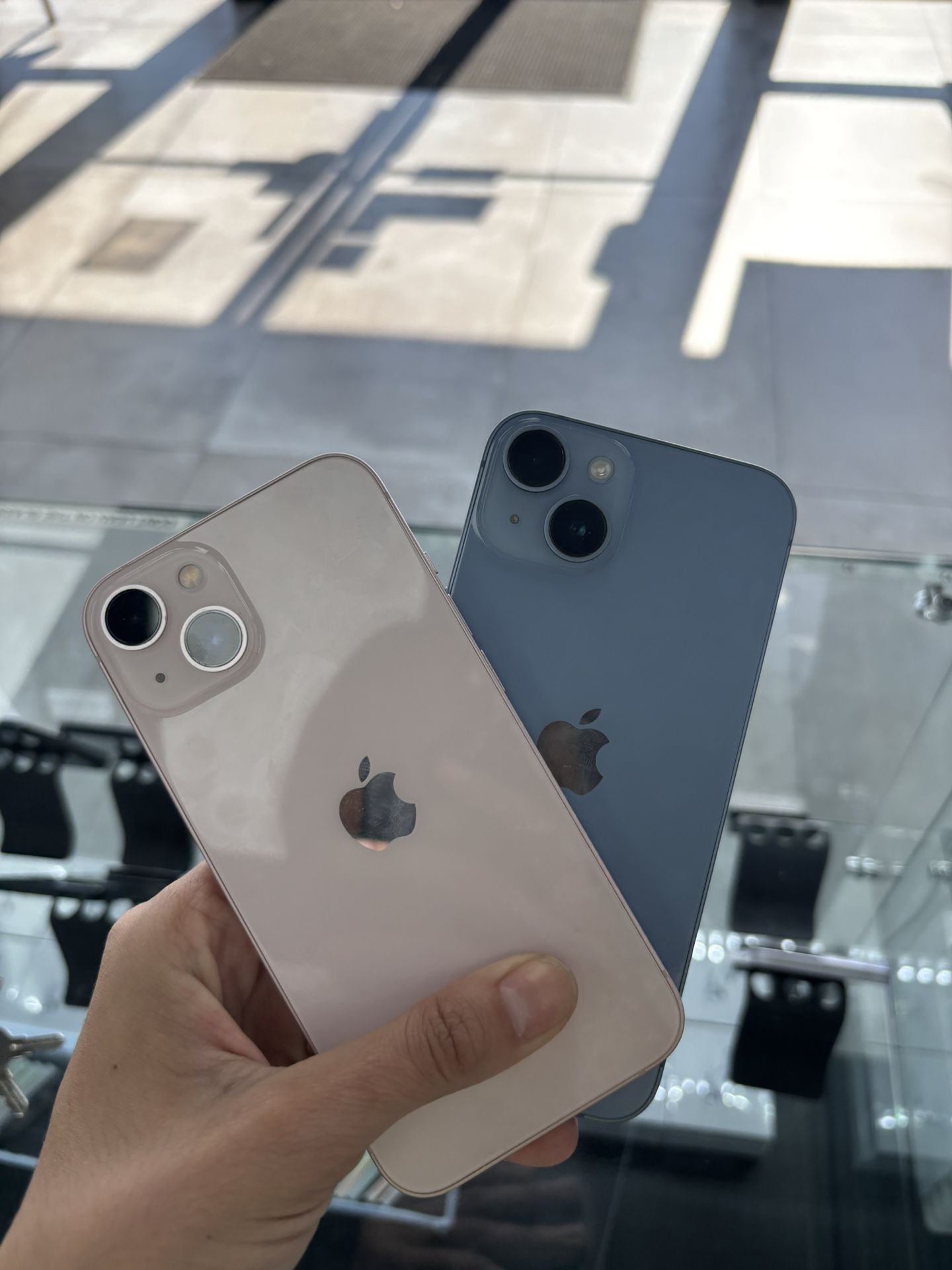 iPhone 13
