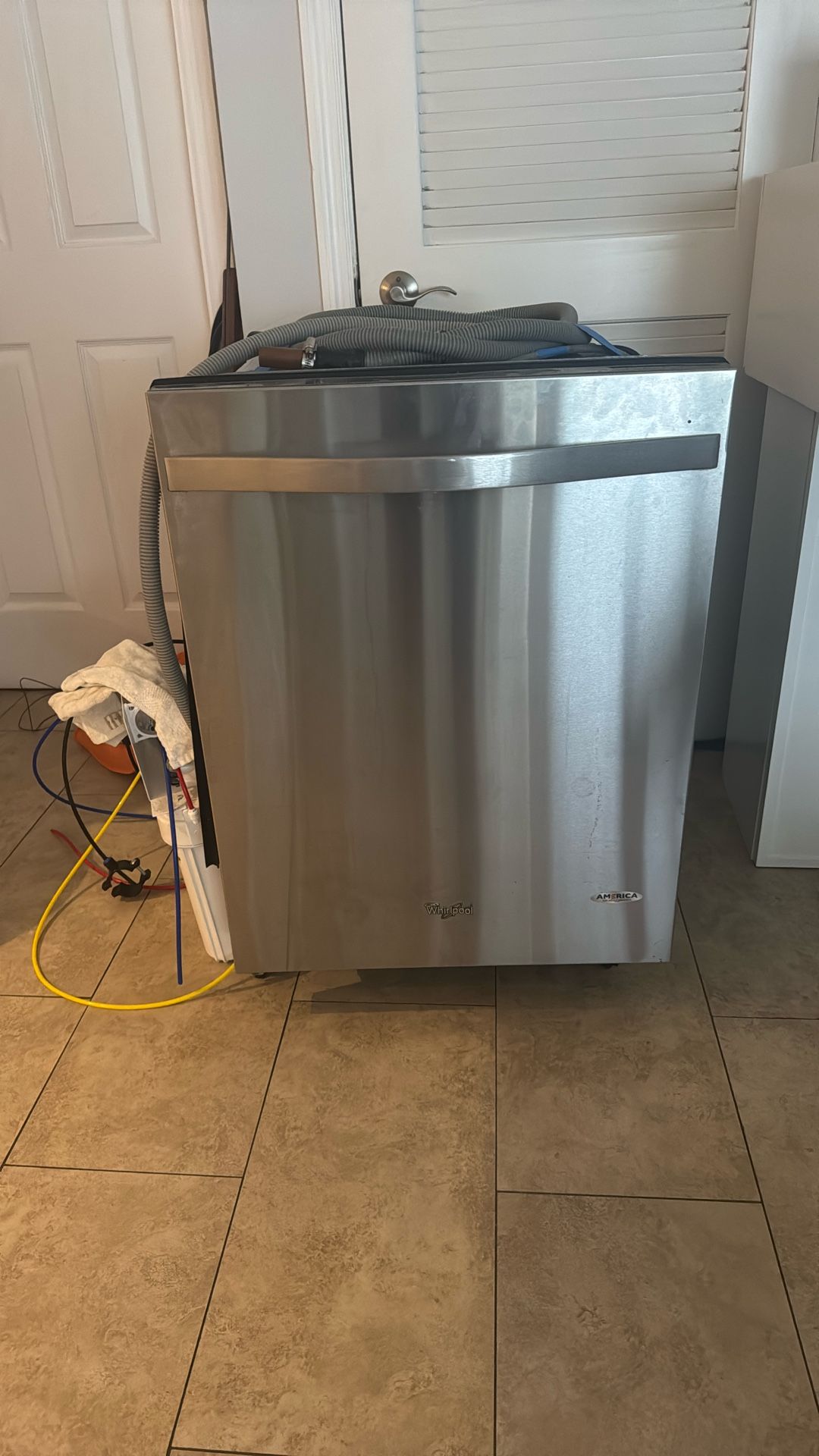 Whirlpool Dishwasher
