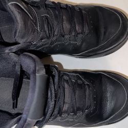 Jordan/Black Shoes