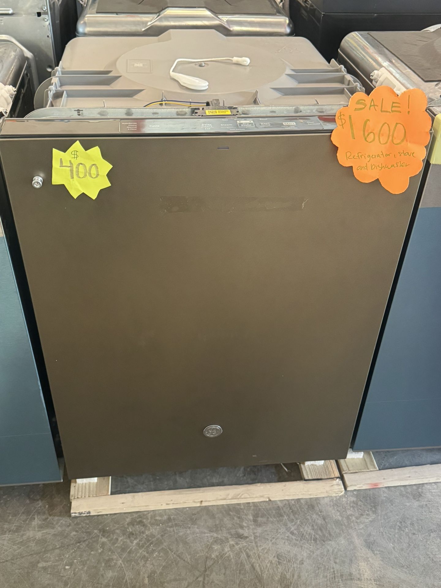 Refrigerator, Stove Electric And Dishwasher