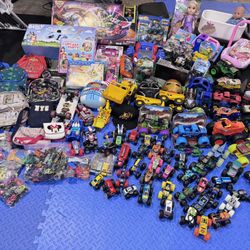 Huge Toys 
