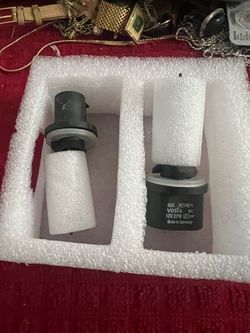 New in box LED fog light bulbs