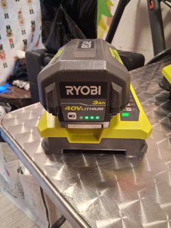2 Ryobi 40V batteries & 2 Chargers