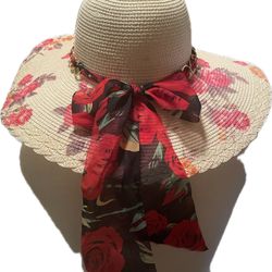 Wide brimmed sun hat