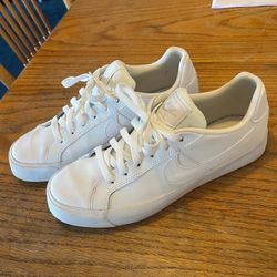 Nike White Leather Shoes Size 8 In Excellent Condition