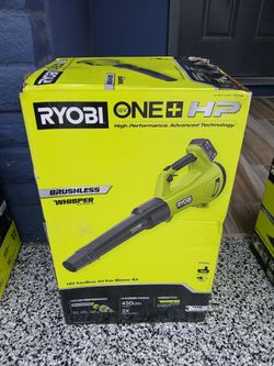 BLOWER RYOBI 18V BATTERY AND CHARGER INCLUDED 