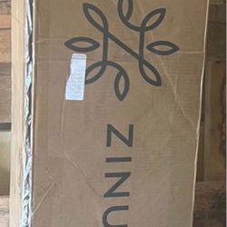 ZINUS Metal Box Spring with Wood Slats, 4 Inch Mattress Foundation, Sturdy Steel Structure, Easy Assembly, King