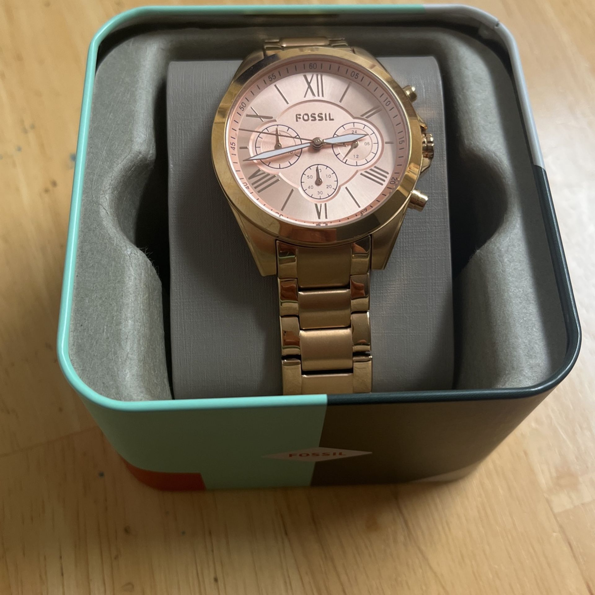 Woman’s FOSSIL BQ 1745 MODERNi COURIER ROSE GOLD BRACELET AND 3 EYE FACE DIAL