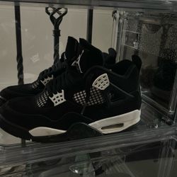 Jordan 4 White Thunder 